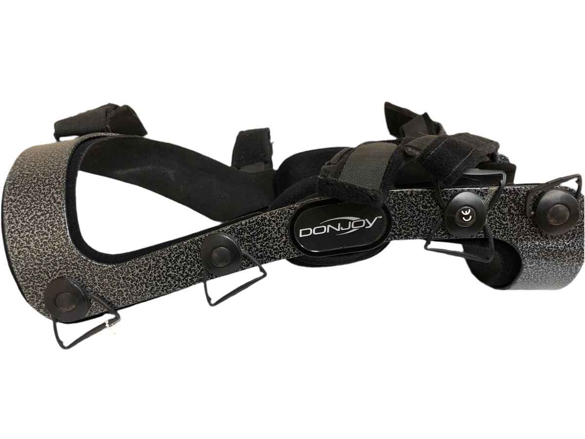 Attelle de genou DonJoy Armor FourcePoint – Stabilisation ligamentaire maximale , usagée en bon état.