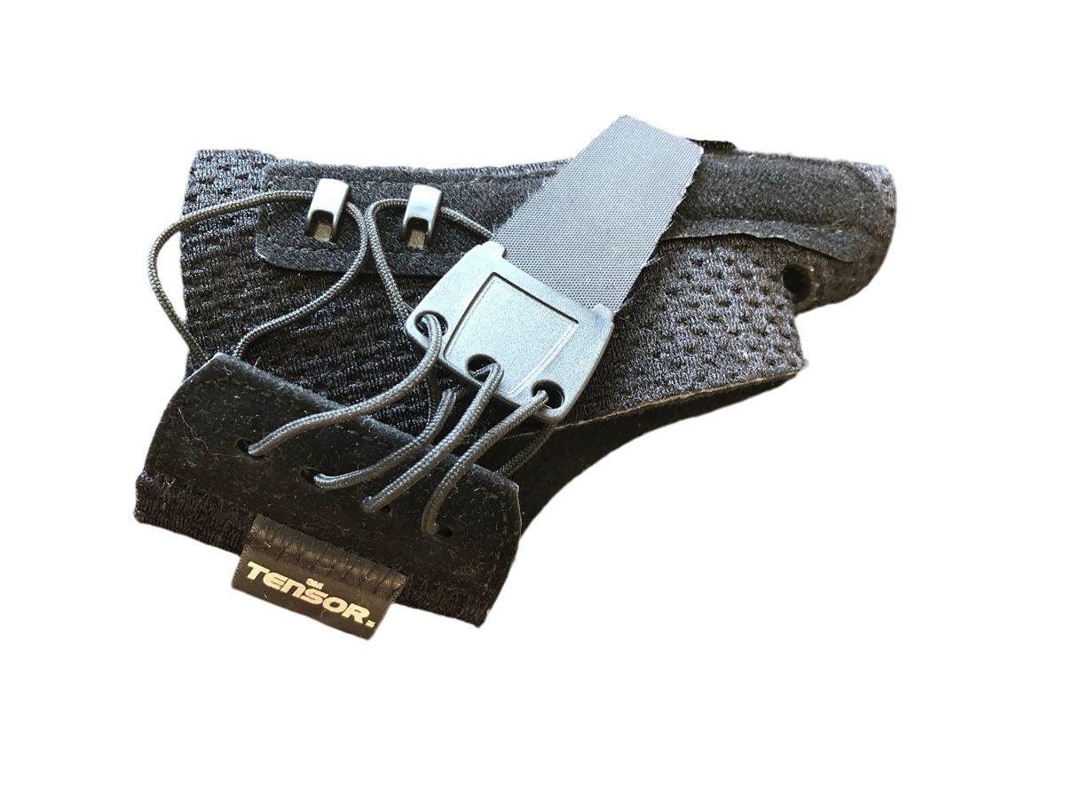 Attelle de cheville noire Tensor – ajustable