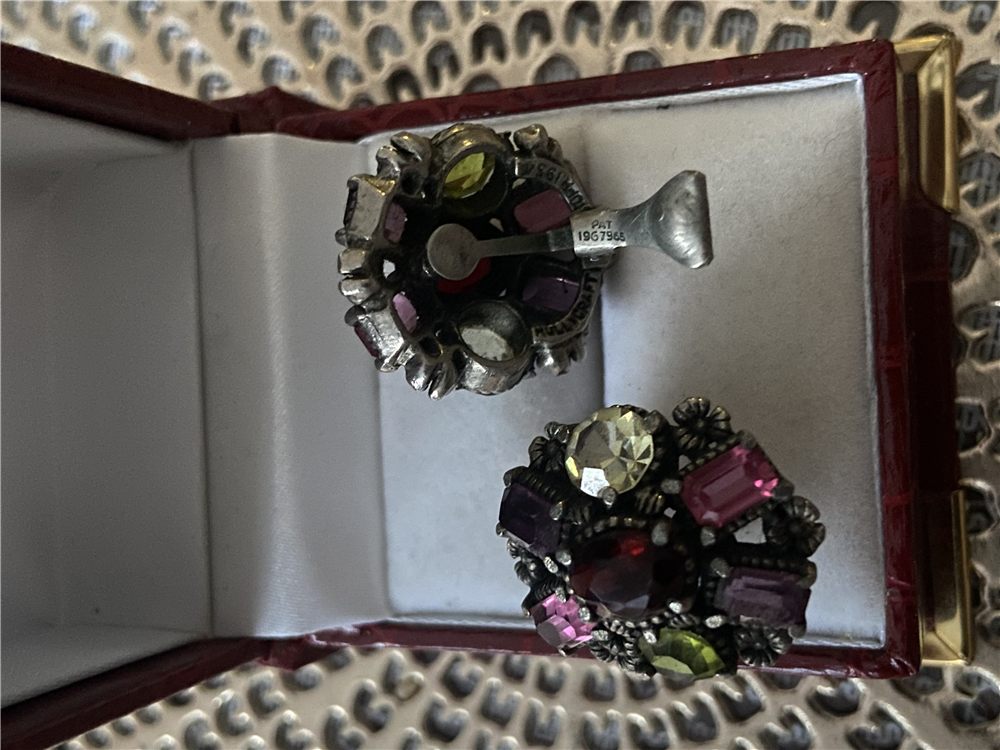 Boucles « Hollycraft 1952 » — SIGNÉES, pièce de collection