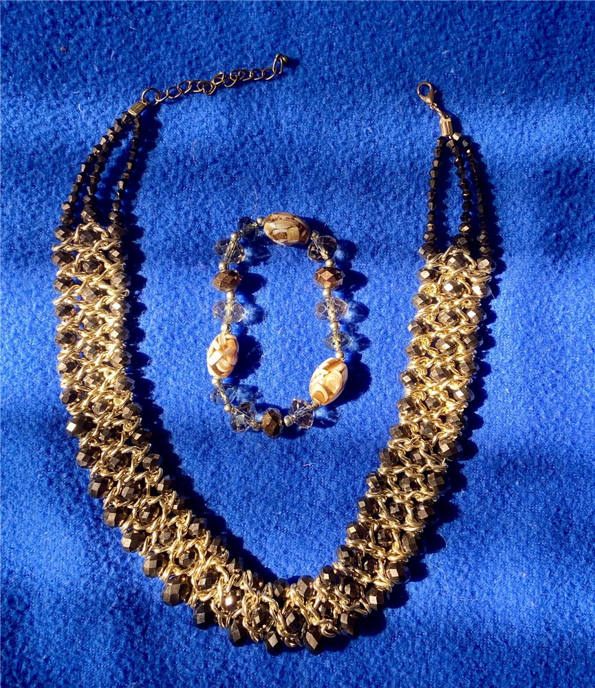 Parure « Dentelle d'or » — collier & bracelet maille