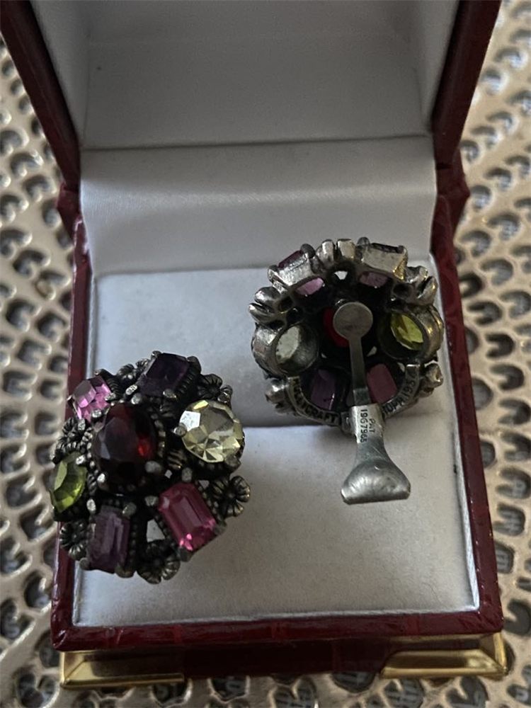 Broche « Salade de fruits » — cluster multicolore